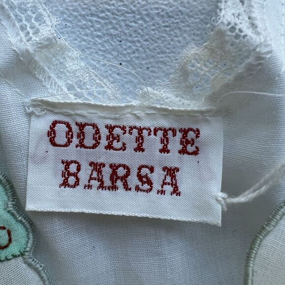 Odette Barsa White Vintage‎ Nightgown Size Medium Handmade Embroidered Details - Picture 4 of 6